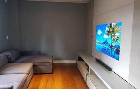 Color TV